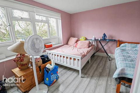 2 bedroom apartment for sale, Whittle Close, Southall