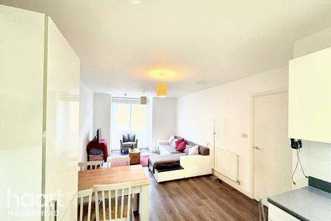 undefined, Kidwells Close, Maidenhead