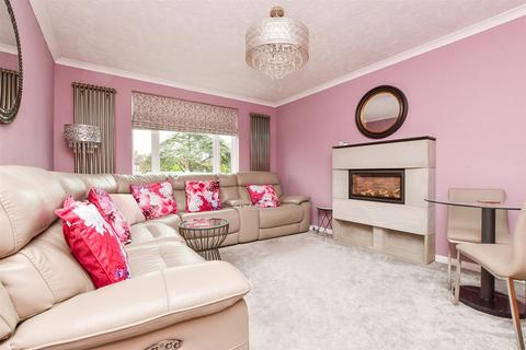 2 bedroom flat for sale, Castle Road, Tankerton, Kent