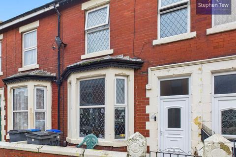 Fenton Road, Blackpool, FY1