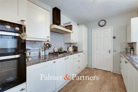 3 bedroom terraced house for sale, Beehive Lane, Essex CM2