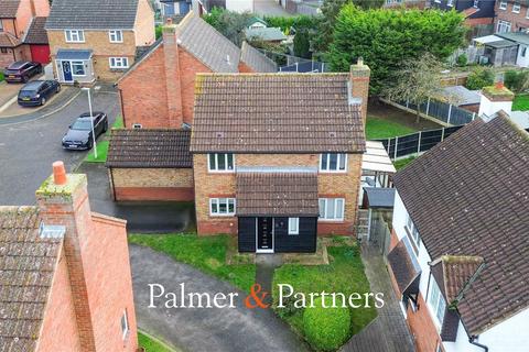 3 bedroom detached house for sale, Wickfield Ash, Essex CM1