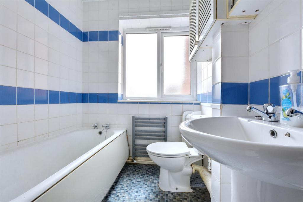 Bathroom.jpeg