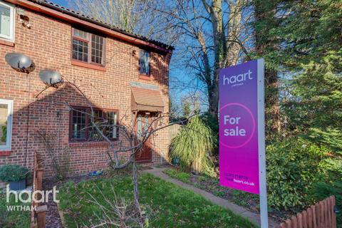 3 bedroom end of terrace house for sale, Claudius Way, Witham