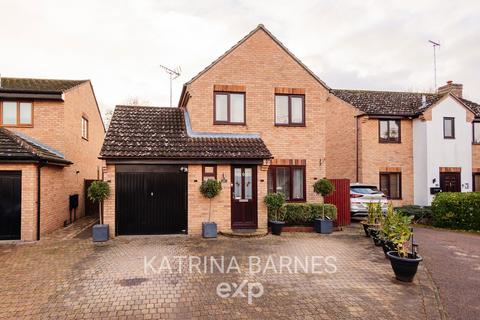 3 bedroom detached house for sale, Duggers Lane, Braintree CM7