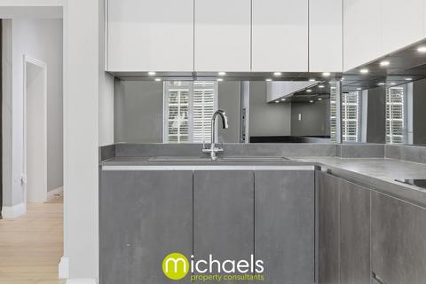 3 bedroom end of terrace house for sale, Echelon Walk, Colchester, CO4