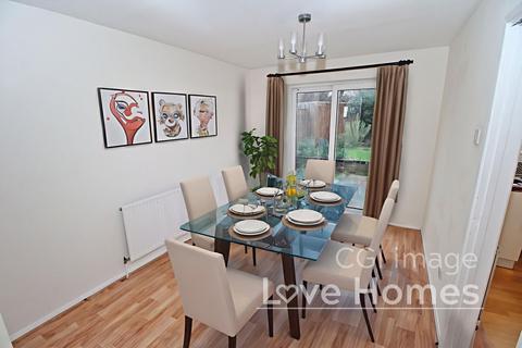 undefined, Truro Gardens, Flitwick
