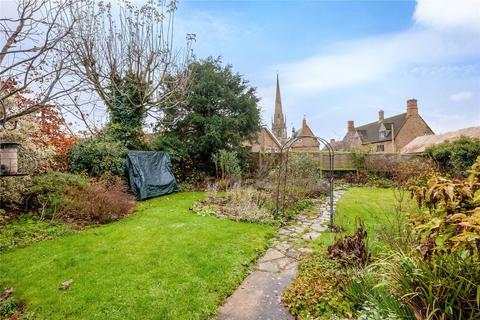 undefined, Glovers Lane, Oxfordshire OX17