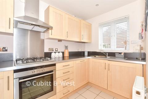 2 bedroom terraced house for sale, Woodpeckers, Horsham RH13