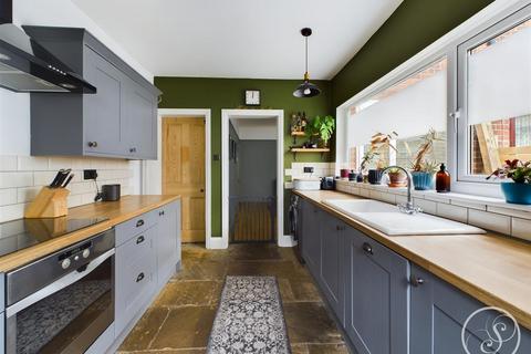 4 bedroom terraced house for sale, Laurel Terrace, Leeds