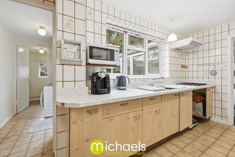 4 bedroom detached house for sale, Greystones Close, Colchester , Colchester, CO3