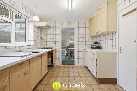 4 bedroom detached house for sale, Greystones Close, Colchester , Colchester, CO3