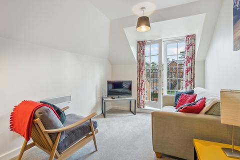 2 bedroom apartment for sale, Whinbush Road, Hitchin, SG5