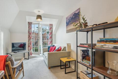 2 bedroom apartment for sale, Whinbush Road, Hitchin, SG5