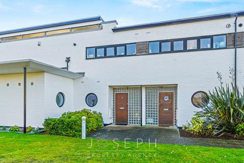2 bedroom terraced house for sale, Witney Close, Ipswich, IP3