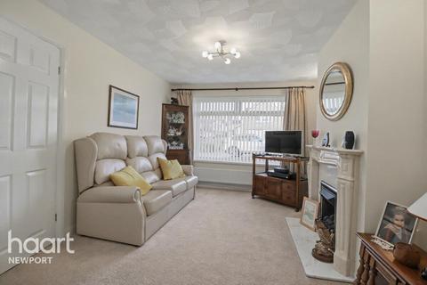 3 bedroom semi-detached house for sale, Birch Hill, Newport