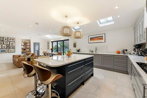 4 bedroom detached house for sale, Croft Close, Tonbridge, TN10