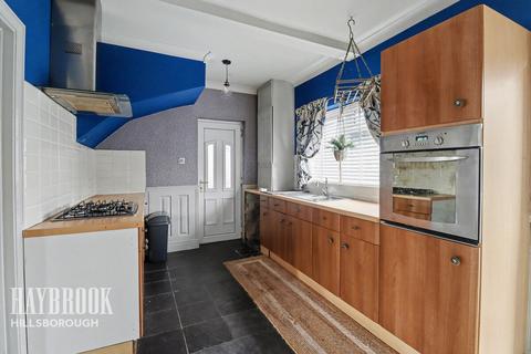 3 bedroom end of terrace house for sale, Miles Road, Sheffield