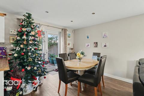 4 bedroom detached house for sale, Bowes Road, Derby
