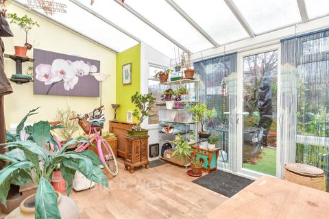 3 bedroom terraced house for sale, Shadwell Road, Portsmouth PO2