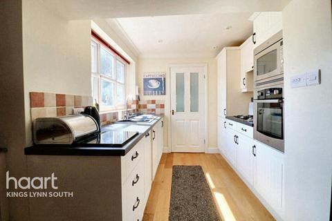 2 bedroom terraced house for sale, High Street, Heacham