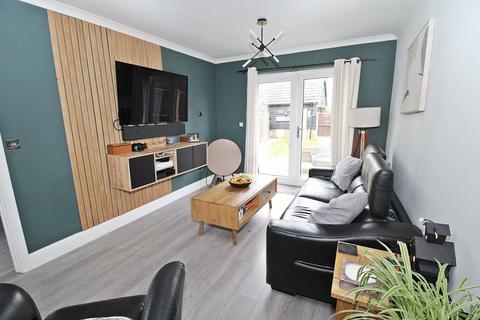 3 bedroom detached house for sale, High Street, Greenfield