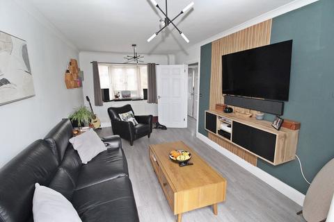 3 bedroom detached house for sale, High Street, Greenfield
