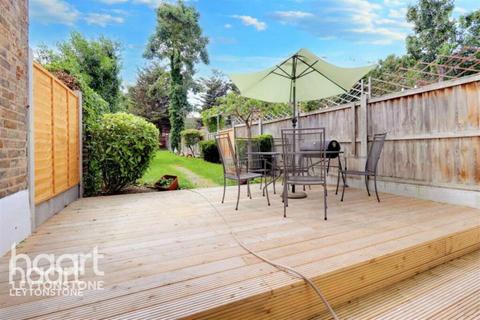 3 bedroom terraced house for sale, Grange Park Road, London