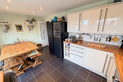undefined, Aldeford Drive, Brierley Hill, DY5 3JF