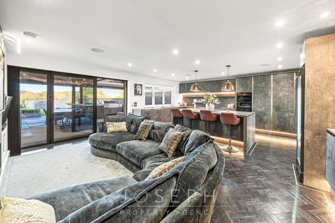undefined, Crown Street, Dedham, CO7