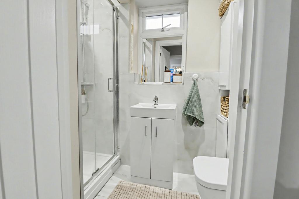 Ensuite
