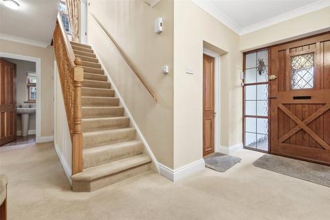 4 bedroom detached house for sale, Plymtree, Thorpe Bay, Essex, SS1