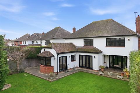 undefined, Plymtree, Thorpe Bay, Essex, SS1