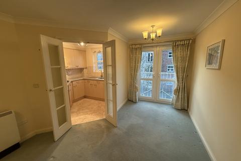 1 bedroom sheltered housing for sale, Burlington Court, Gordon Road, Bridlington, YO16 4PQ