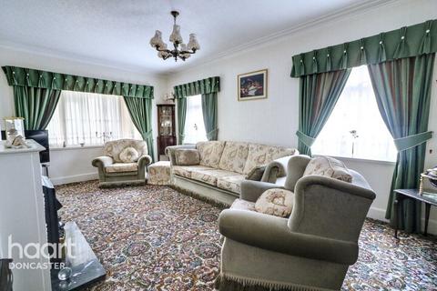 4 bedroom detached bungalow for sale, Greenleafe Avenue, Wheatley Hills, Doncaster