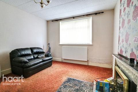 3 bedroom semi-detached house for sale, Tenter Balk Lane, DONCASTER