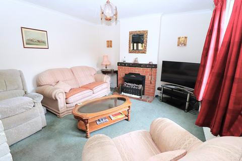 3 bedroom detached house for sale, Highfield Road, Farnborough GU14