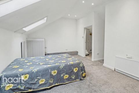 3 bedroom semi-detached bungalow for sale, Torquay Close, Rayleigh