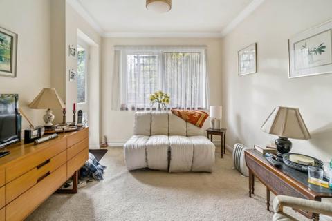 4 bedroom townhouse for sale, Langholme, Bushey Heath
