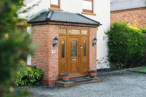 4 bedroom detached house for sale, Coleshill Road, Fazeley, B78