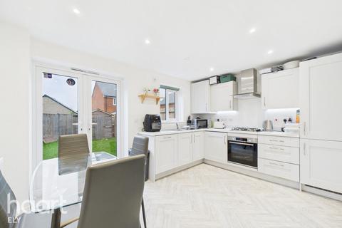 undefined, Newnham Chase, Littleport