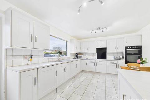 2 bedroom detached bungalow for sale, Surlingham Drive, Swaffham