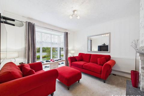 3 bedroom detached house for sale, Main Road, Narborough