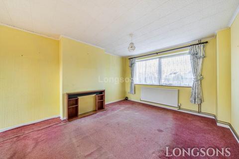 3 bedroom semi-detached house for sale, St Guthlac Close, Swaffham