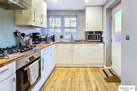 3 bedroom detached house for sale, Ryton Way, Hilton, Derby
