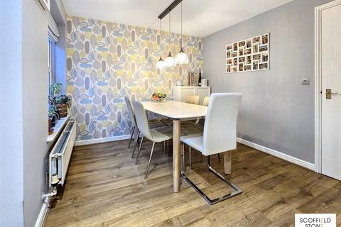 3 bedroom detached house for sale, Ryton Way, Hilton, Derby