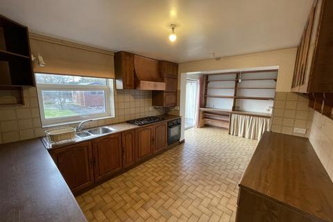 undefined, Eton Drive, Thornton Hough, Wirral