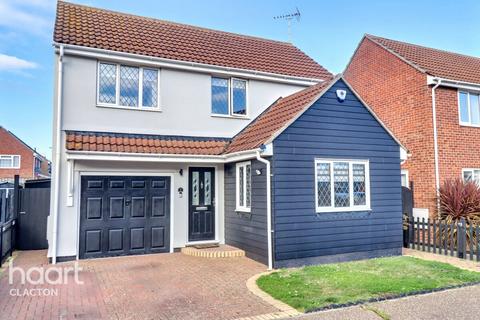 3 bedroom detached house for sale, Hyacinth Close, Clacton-On-Sea