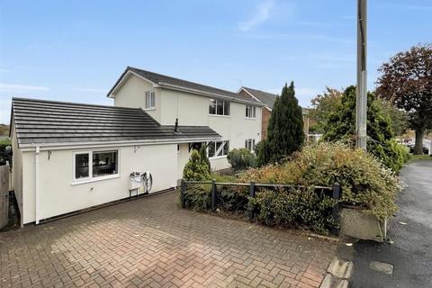 4 bedroom detached house for sale, South Drive, Heswall, Wirral