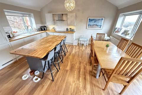 4 bedroom detached house for sale, South Drive, Heswall, Wirral